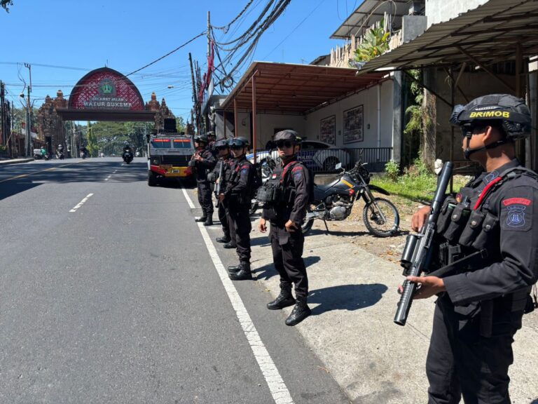 polda_bali_maksimalkan_pengamanan_kunjungan_kerja_presiden_ri_di_bali_413032 (1)